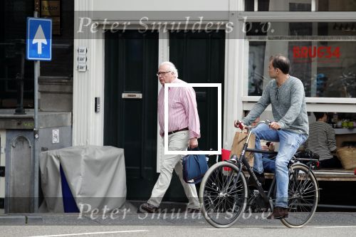 Amsterdam 19 juni 2018
Mart Smeets op straat in centrum Amsterdam.