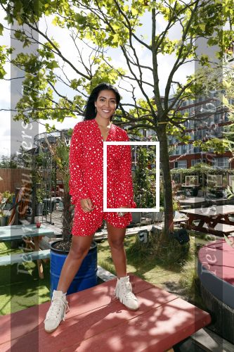Amsterdam 21 juni 2018
Presentatie kledinglijn  Moise Trustfull. Aanwezig vriend Kaj v d Voort haar moeder Quinty vader Orlando en broer Kayne