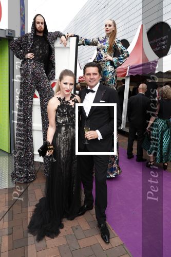 Amsterdam 16 juni 2018
Amsterdam diner in afas live (HMH). Nikkie Plessen met partner Ruben Bontekoe