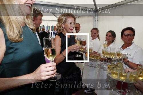 Amsterdam 16 juni 2018
Amsterdam diner in afas live (HMH). Prinses Mabel met haar zus .