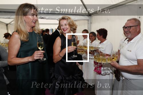 Amsterdam 16 juni 2018
Amsterdam diner in afas live (HMH). Prinses Mabel met haar zus .