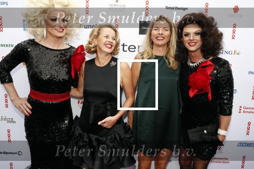 Amsterdam 16 juni 2018
Amsterdam diner in afas live (HMH). Prinses Mabel met haar zus .