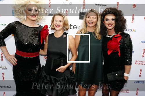 Amsterdam 16 juni 2018
Amsterdam diner in afas live (HMH). Prinses Mabel met haar zus .