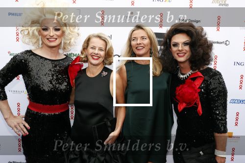 Amsterdam 16 juni 2018
Amsterdam diner in afas live (HMH). Prinses Mabel met haar zus .