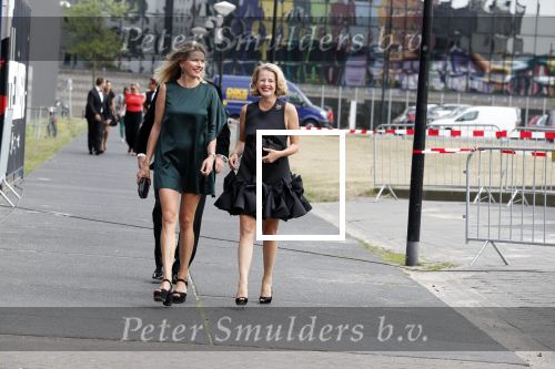 Amsterdam 16 juni 2018
Amsterdam diner in afas live (HMH). Prinses Mabel met haar zus .