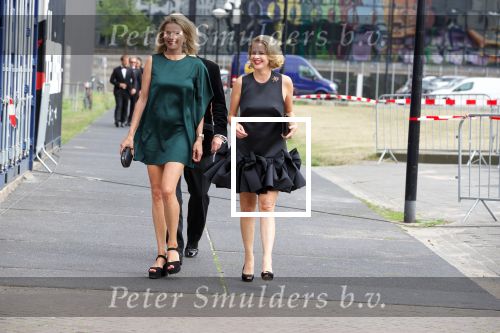 Amsterdam 16 juni 2018
Amsterdam diner in afas live (HMH). Prinses Mabel met haar zus .