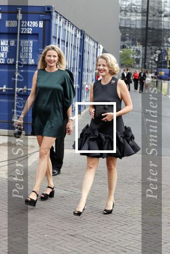 Amsterdam 16 juni 2018
Amsterdam diner in afas live (HMH). Prinses Mabel met haar zus .