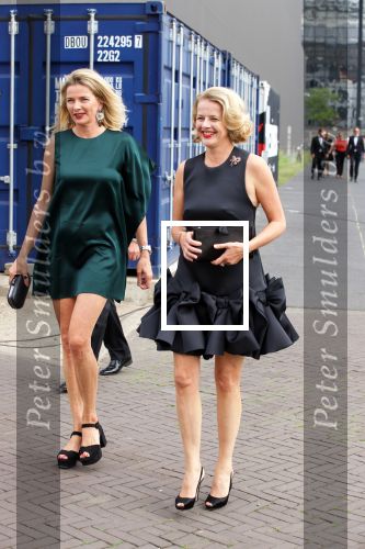 Amsterdam 16 juni 2018
Amsterdam diner in afas live (HMH). Prinses Mabel met haar zus .