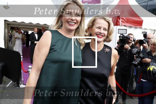 Amsterdam 16 juni 2018
Amsterdam diner in afas live (HMH). Prinses Mabel met haar zus .