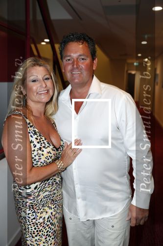 Rotterdam 18 juni 2018
Society lunch op vliegveld Rotterdam. Ramon Beense met vrouw