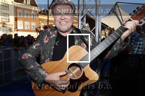 Amersfoort 20 juni 2018
Muziekfeest op het plein in Amersfoort. AVRO/TROS zenden het uit. Rene Karst