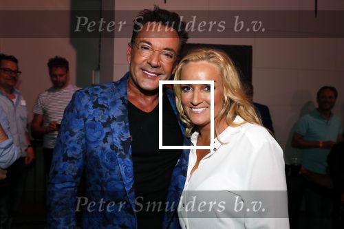 Amersfoort 20 juni 2018
Muziekfeest op het plein in Amersfoort. AVRO/TROS zenden het uit. Samantha Steenwijk met Gerard Joling