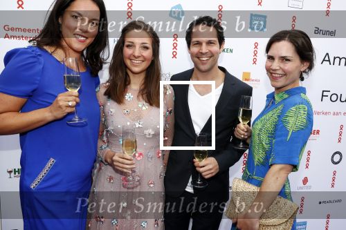 Amsterdam 16 juni 2018
Amsterdam diner in afas live (HMH). Victor Mids met vrouw en zus