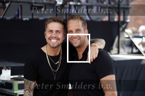Waalwijk 26 juni 2019
Tros muziekfeest op het plein in Waalwijk.Andre Hazes met manager Sjoerd