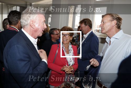Amsterdam 1 juli 2019
Uitreiking van de Johan Kaart Prijs aan Pierre Bokma in het deLamar theater.
Andre v Duin met Martin en janine v d Ende
