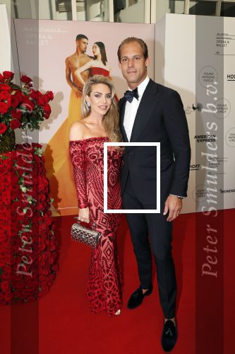 Amsterdam 29 juni 2019
Premiere young patrons circle in de stopera. Anna Sophia v Zweden met partner  . Anna is zwanger