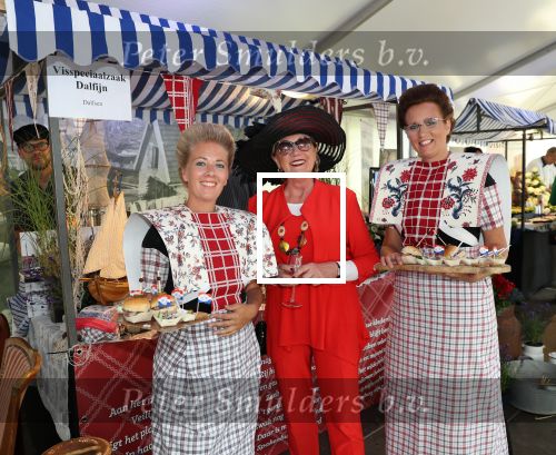 Haarzuilen, 19 Juni 2019
Haringparty Kasteel Haarzuilen
Anne-Marie v Helden