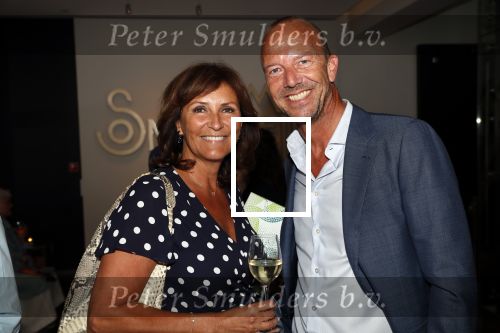 Amsterdam 1 juli 2019
Astrid Joosten met haar nieuwe vriend Rob Peters . Ze vertrokken van het delamar theater (johan Kaartprijs) met hun vespa scooter richting huis.