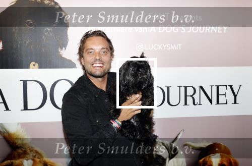 Amsterdam 12 juni 2019
Premiere a dogs Journey by Lucky Smit.
Bas Smit Anouk Smulders en Rosanna Kluivert zijn aanwezig met hun honden.
