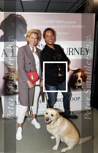 Amsterdam 12 juni 2019
Premiere a dogs Journey by Lucky Smit.
Bas Smit Anouk Smulders en Rosanna Kluivert zijn aanwezig met hun honden.