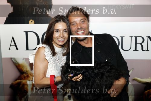 Amsterdam 12 juni 2019
Premiere a dogs Journey by Lucky Smit.
Bas Smit Anouk Smulders en Rosanna Kluivert zijn aanwezig met hun honden.