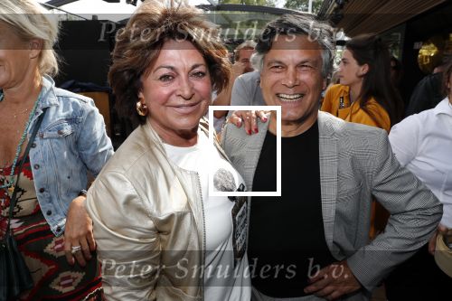 Amsterdam 6 juni 2019
Talkies terras awards bij de Harbour club . Christine Kroonenberg met vriend