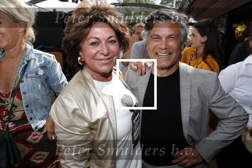 Amsterdam 6 juni 2019
Talkies terras awards bij de Harbour club . Christine Kroonenberg met vriend