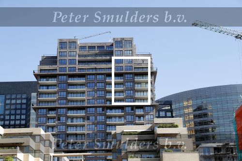 Amsterdam 17 juni 2019
Daley Blind en zijn vrouw Candy Rae gaan binnenkort in hun nieuwe apopartement / penthouse wonen op de zuidas . Het complex heet Xavier.