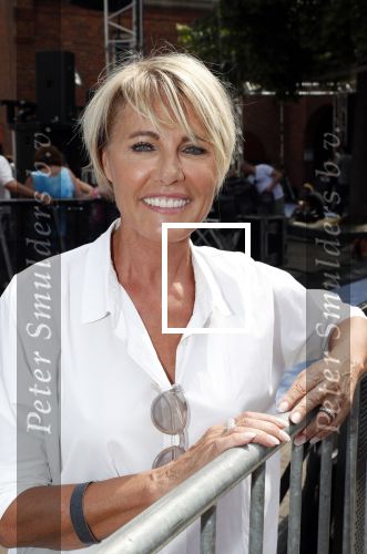 Waalwijk 26 juni 2019
Tros muziekfeest op het plein in Waalwijk. Dana Winner