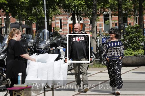 Amsterdam 20 juni 2019
Uitreiking Nipkow schijf aan Jeroen Pauw. Dieuwertje Blok met partner Peter de Bie