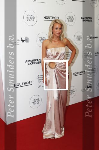 Amsterdam 29 juni 2019
Premiere young patrons circle in de stopera. Dionne Stax
