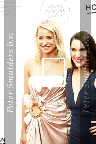 Amsterdam 29 juni 2019
Premiere young patrons circle in de stopera. Dionne Stax kwam met een vriendin