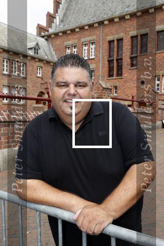 Waalwijk 26 juni 2019
Tros muziekfeest op het plein in Waalwijk.  Django Wagner
