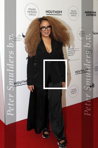 Amsterdam 29 juni 2019
Premiere young patrons circle in de stopera. Eva Simons met haar nieuwe vriend