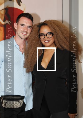 Amsterdam 29 juni 2019
Premiere young patrons circle in de stopera. Eva Simons met haar nieuwe vriend