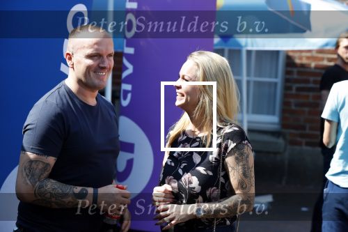 Waalwijk 26 juni 2019
Tros muziekfeest op het plein in Waalwijk. Frank v Etten met zijn nieuwe vriendin