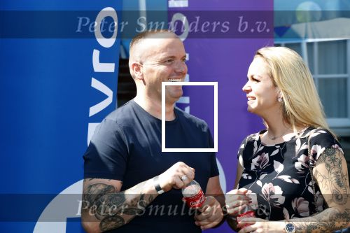Waalwijk 26 juni 2019
Tros muziekfeest op het plein in Waalwijk. Frank v Etten met zijn nieuwe vriendin
