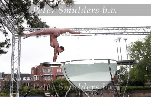 Amsterdam 12 juni 2019
Haringparty bij het Hilton hotel. openingsact eerst vaatje Haring (hollandse nieuwe)