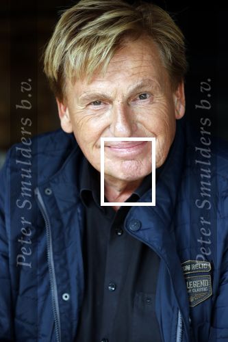 Castricum 13 juni 2019
Henny Huisman wordt geinterviewd door Catherine Keyl bij zijn huis.