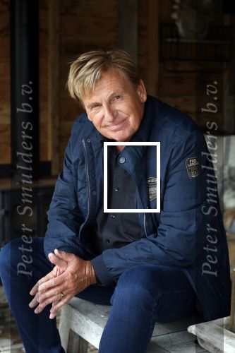 Castricum 13 juni 2019
Henny Huisman wordt geinterviewd door Catherine Keyl bij zijn huis.