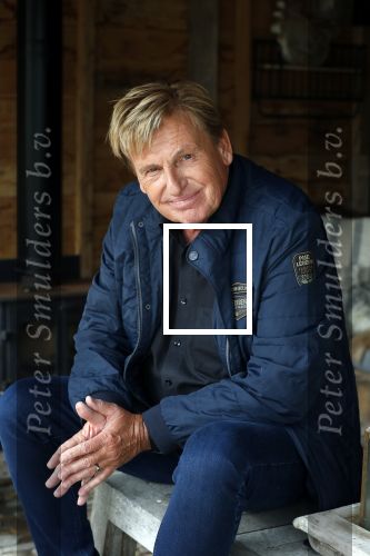 Castricum 13 juni 2019
Henny Huisman wordt geinterviewd door Catherine Keyl bij zijn huis.