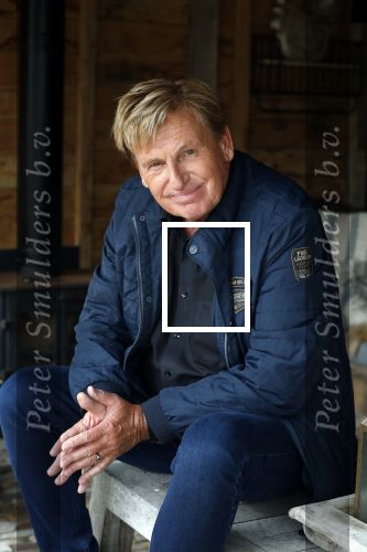 Castricum 13 juni 2019
Henny Huisman wordt geinterviewd door Catherine Keyl bij zijn huis.