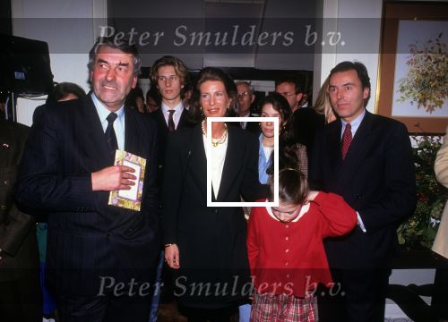 14 November 1991 
Janneke Brinkman Elco Brinman met hun kinderen Sylvia Toth en de Ambassadeur USA