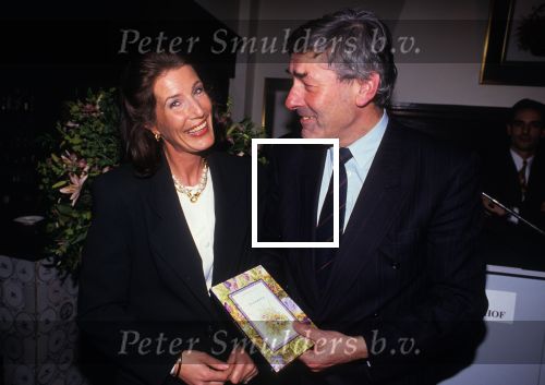 14 November 1991 
Janneke Brinkman Elco Brinman met hun kinderen Sylvia Toth en de Ambassadeur USA