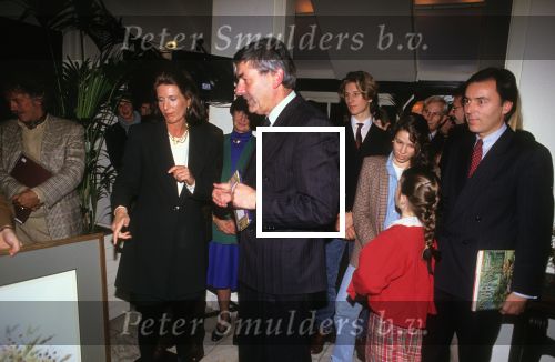 14 November 1991 
Janneke Brinkman Elco Brinman met hun kinderen Sylvia Toth en de Ambassadeur USA