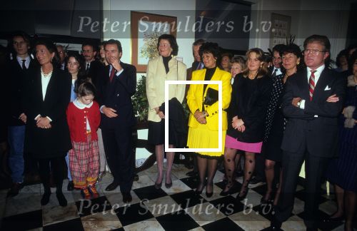 14 November 1991 
Janneke Brinkman Elco Brinman met hun kinderen Sylvia Toth en de Ambassadeur USA