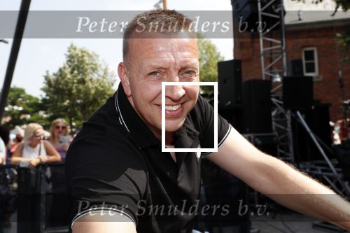 Waalwijk 26 juni 2019
Tros muziekfeest op het plein in Waalwijk. Jannes