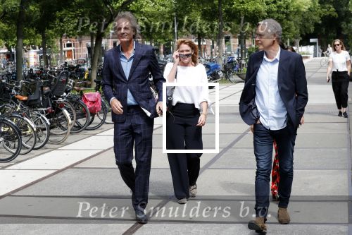 Amsterdam 20 juni 2019
Uitreiking Nipkow schijf aan Jeroen Pauw. Jeroen kwam met zijn vriendin Zoe