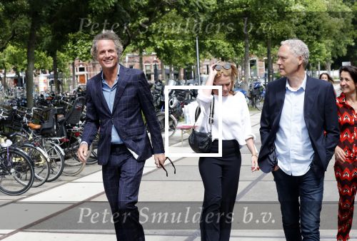 Amsterdam 20 juni 2019
Uitreiking Nipkow schijf aan Jeroen Pauw. Jeroen kwam met zijn vriendin Zoe