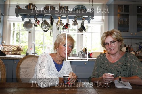 Wassenaar 26 juni 2019
Catherine Keyl interviewt Joke Bruijs . We zijn te gast bij Joke thuis.